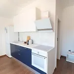 Basic Old House Vir