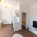 Basic Old House