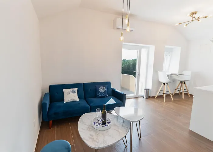 Apartman Basic Old House *